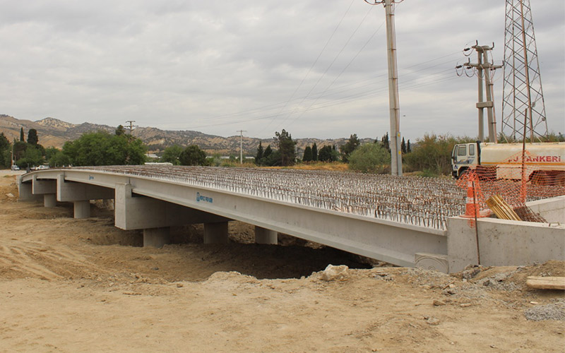 Yeni Menderes Köprüsü inşaatının yüzde 80’i tamamlandı