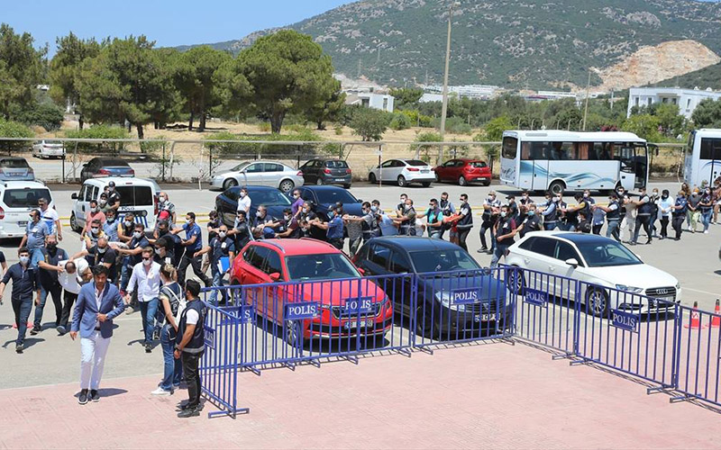 Denizlili polis memurunun şehit düştüğü saldırıyla ilgili gözaltı sayısı 19’a yükseldi