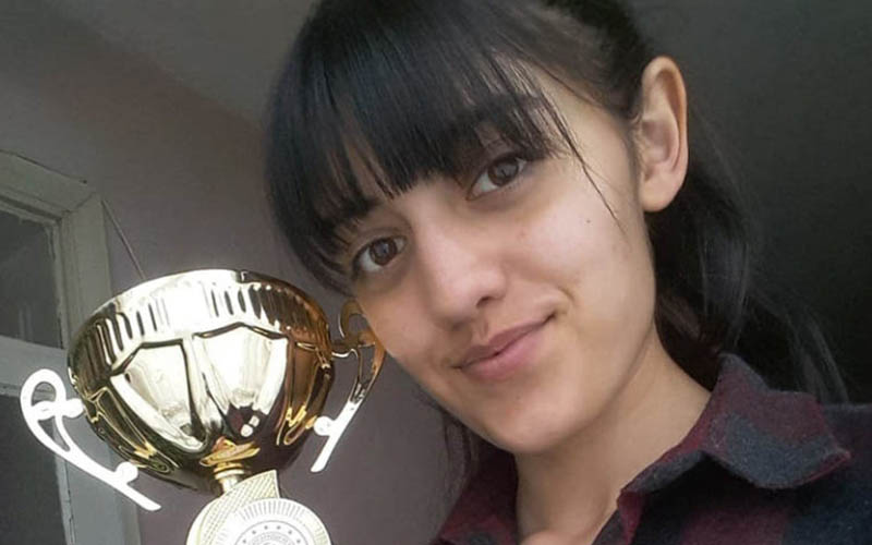 Öfkeli baba, tartıştığı kızını pompalı tüfekle vurdu