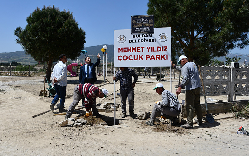 Buldan’da atıl durumdaki parklar yenileniyor