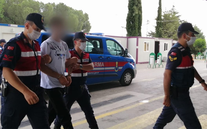 19,5 yıl hapis cezası alan cinsel istismar hükümlüsü yakalandı