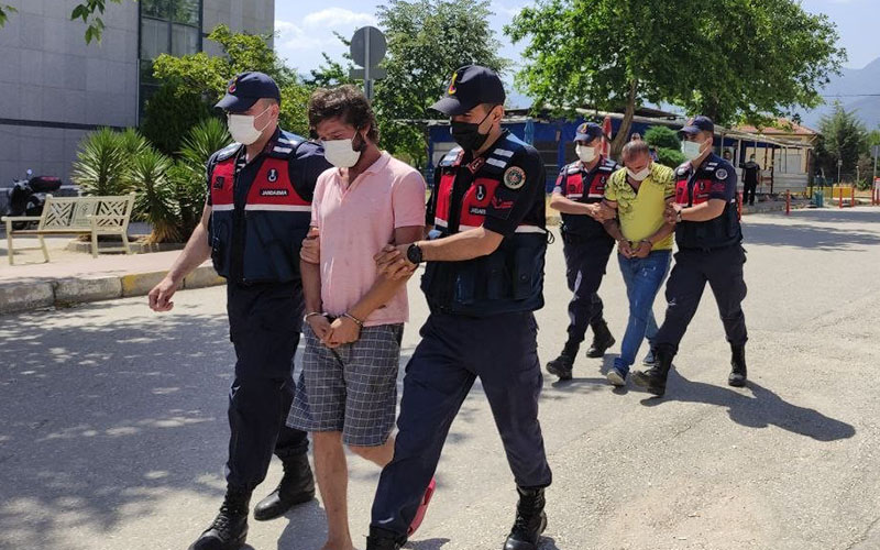 İş insanlarına uygunsuz görüntülerle şantaj yapanlar serbest kaldı