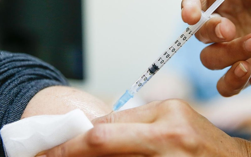 Prof Dr Mungan: Kimse alerjisi nedeniyle aşı olmaktan çekinmesin