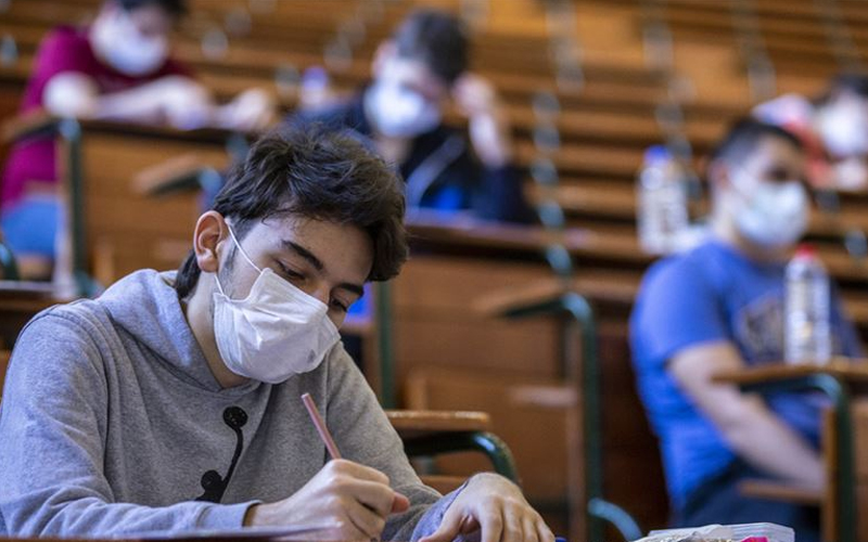 LGS’ye girecek öğrenciler maske takacak mı?