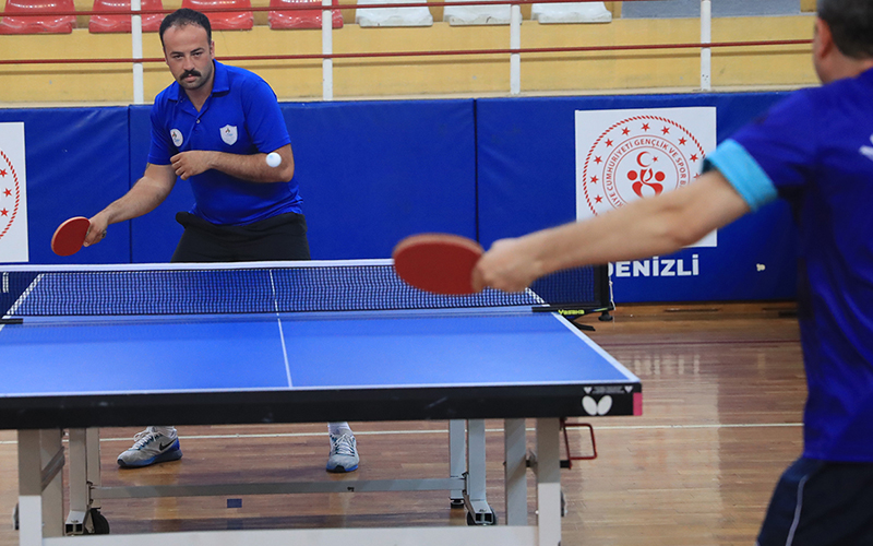 Pamukkale Belediyesporlu masa tenisçilerinin hedefi 3’ncü lig