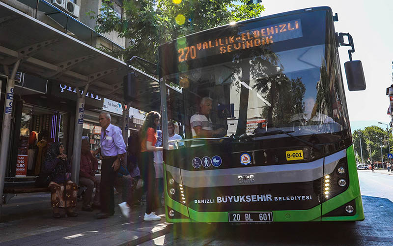 Büyükşehir otobüsleri KPSS’ye gireceklere ücretsiz
