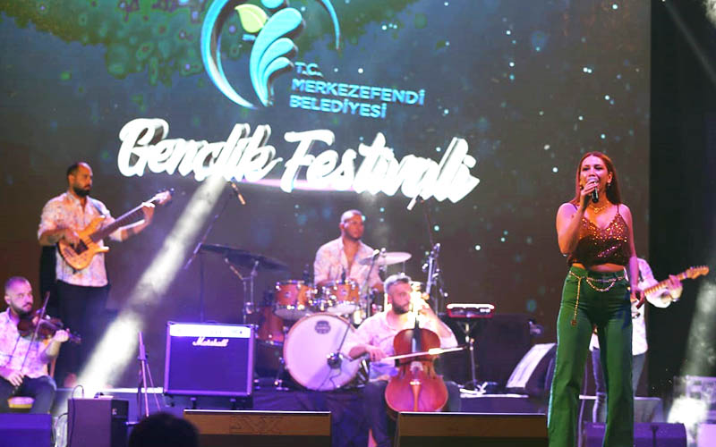 Merkezefendi Gençlik Festivali devam ediyor