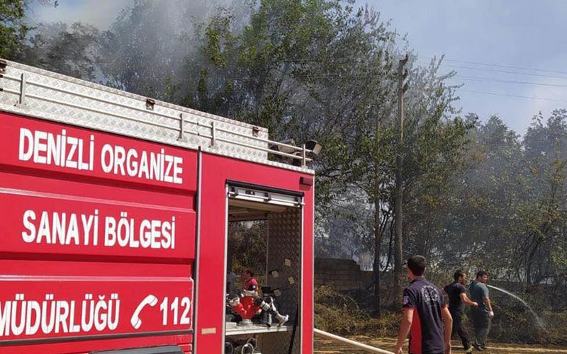 Denizli OSB İtfaiyesi yangın bölgesinde
