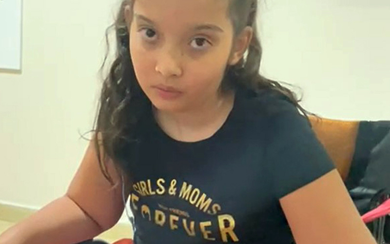 Denizlili küçük kız, engelli maaşını yangın bölgesine bağışladı
