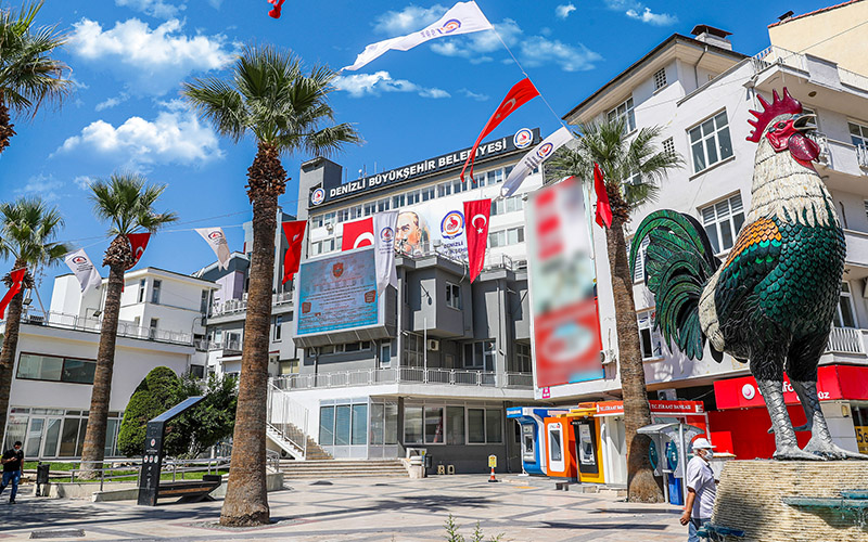 Büyükşehirin öğrenim yardımına başvuru süresi 20 Eylül’de bitecek