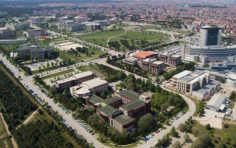 Sayıştay, PAÜ’de 4.2 milyon liralık 56 kalem işin ihalesiz yaptırıldığını belirledi