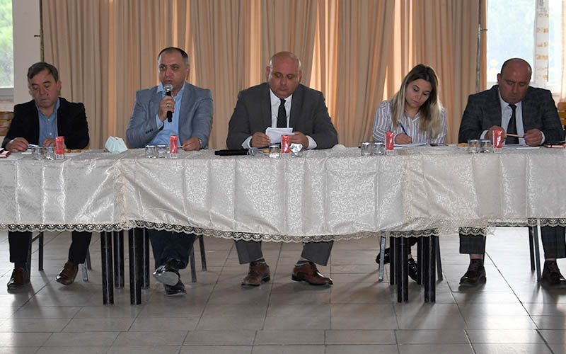 Buldan Belediye Başkanı Şevik, muhtarlarla bir araya geldi
