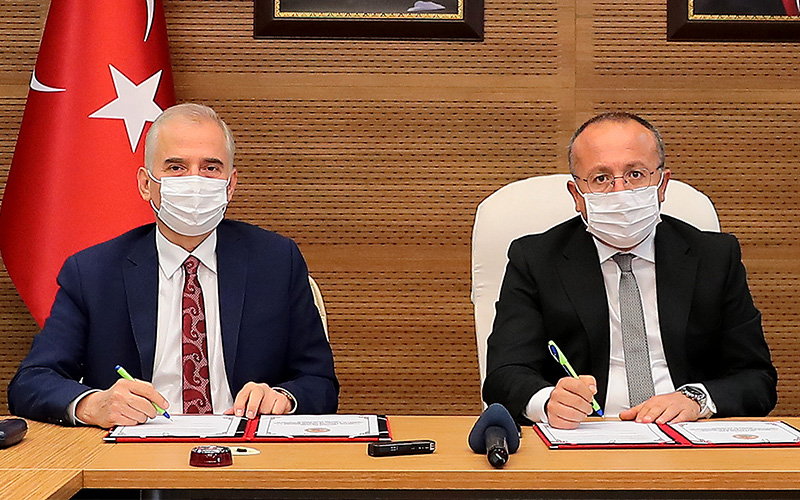 Büyükşehir Belediyesi 14 meslek lisesine destek verecek