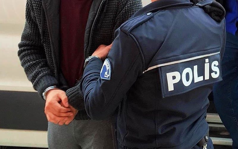 Açığa alınmış 23 polis FETÖ operasyonunda gözaltına alındı