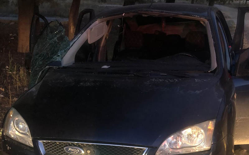 Otomobilde çakmak gazı tüpü patladı: 2 yaralı