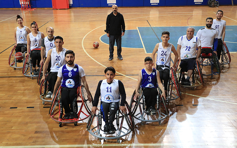 Mavi-beyazlı takımda hedef 1’inci lig