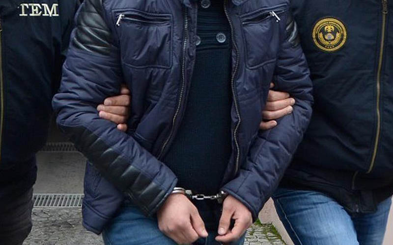 FETÖ ve PKK/KCK üyesi 3 kişi yakalandı
