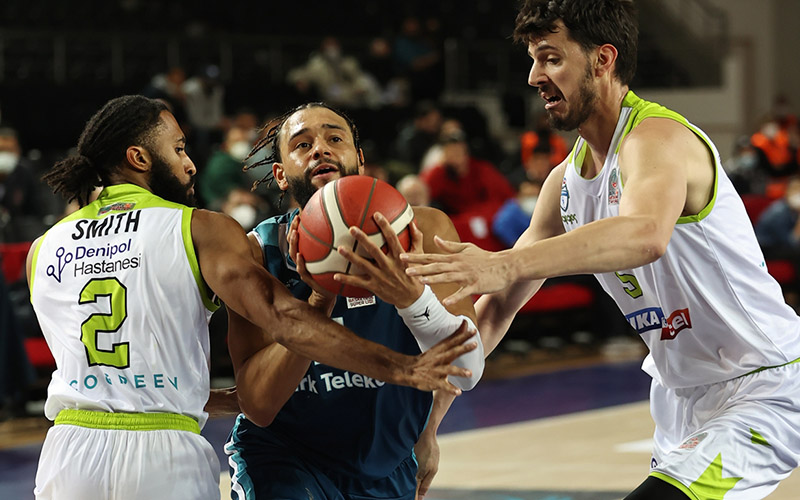 Merkezefendi Belediyesi Basket, Türk Telekom’a 94-72 yenildi
