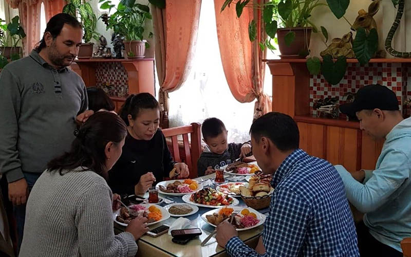 Denizlili aşçı Moğolistan’da açtığı lokantayla Türk mutfağını sevdiriyor