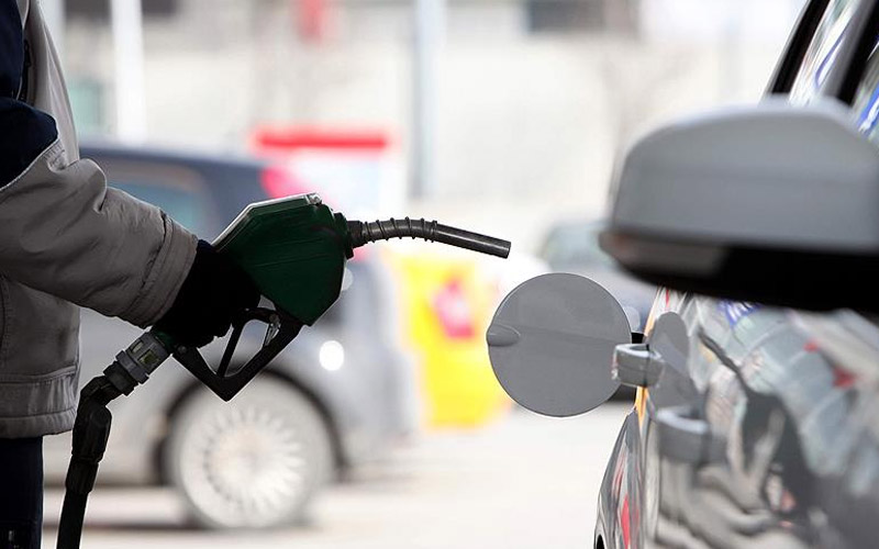 Motorinden sonra bir zam da benzine