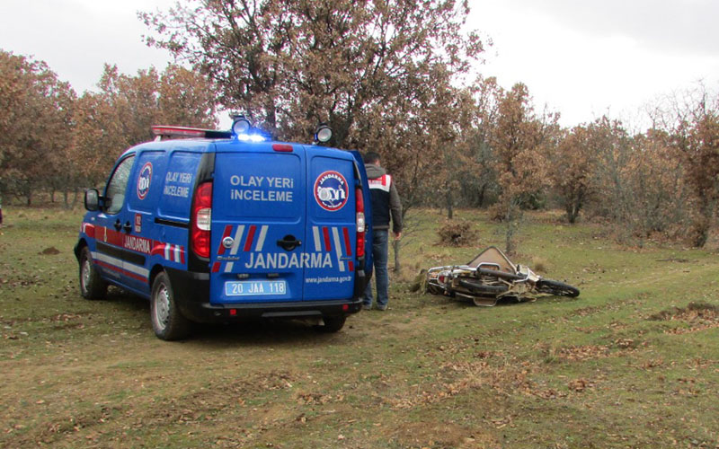 Motosikletten düşen kişi öldü
