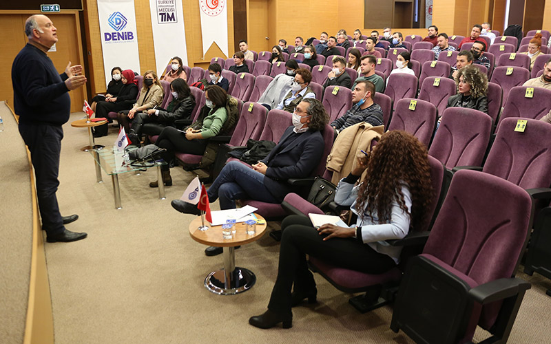 DENİB’de satışın yeni psikolojisi eğitimi verildi