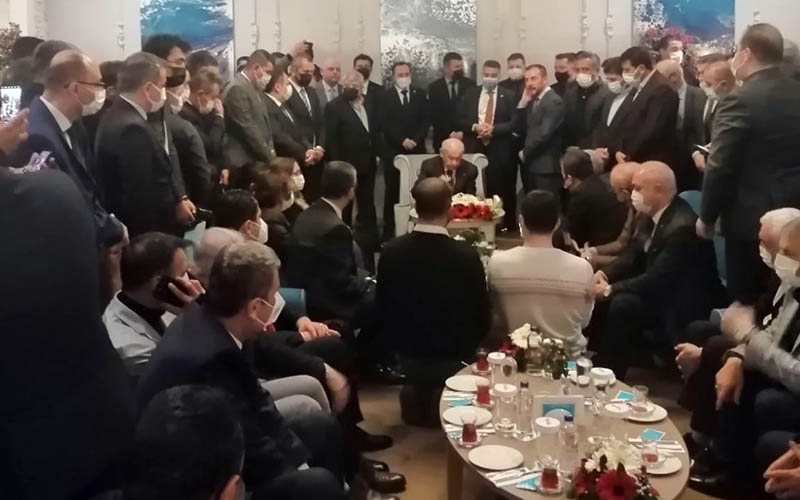 Şevik, Antalya’daki belediye başkanları toplantısına katıldı