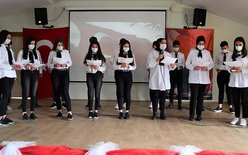Buldan’da Şehitleri Anma Günü ve Çanakkale Deniz Zaferi töreni