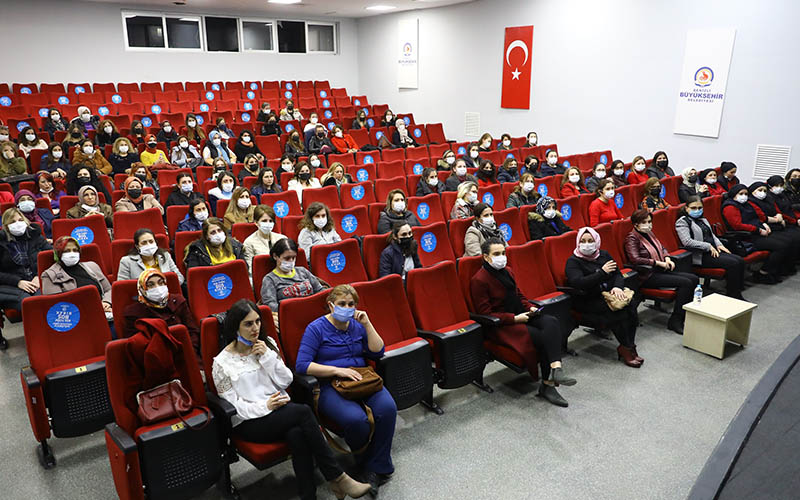 Büyükşehir’den kadın personele yönelik kanser farkındalık eğitimi