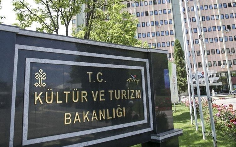 Kültür ve Turizm Bakanlığı sözleşmeli kütüphaneci alacak