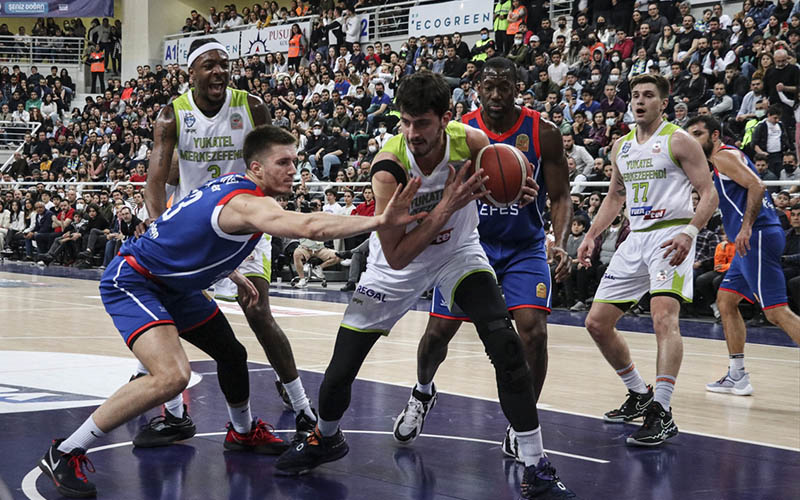 Merkezefendi Belediyesi Basket, Anadolu Efes’e 80-65 yenildi