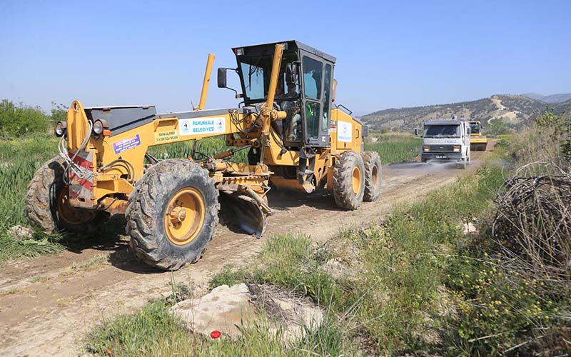 Pamukkale Belediyesinden yol iyileştirme çalışması