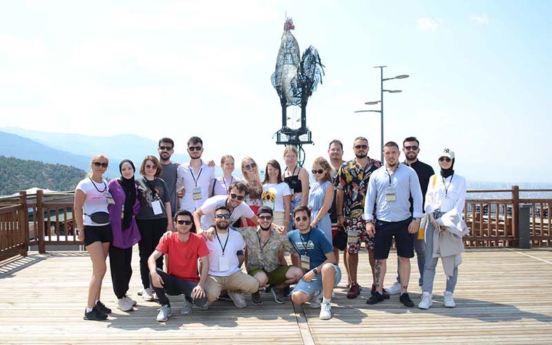 Erasmuslu gençler Pamukkale’de buluştu