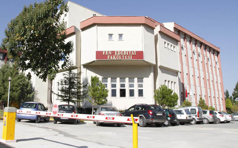 Cumhurbaşkanı kararıyla PAÜ Fen Edebiyat Fakültesi kapatıldı