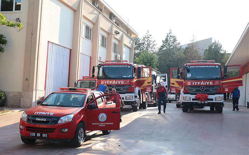 Datça’daki yangın için Denizli’den itfaiye ekibi gönderildi