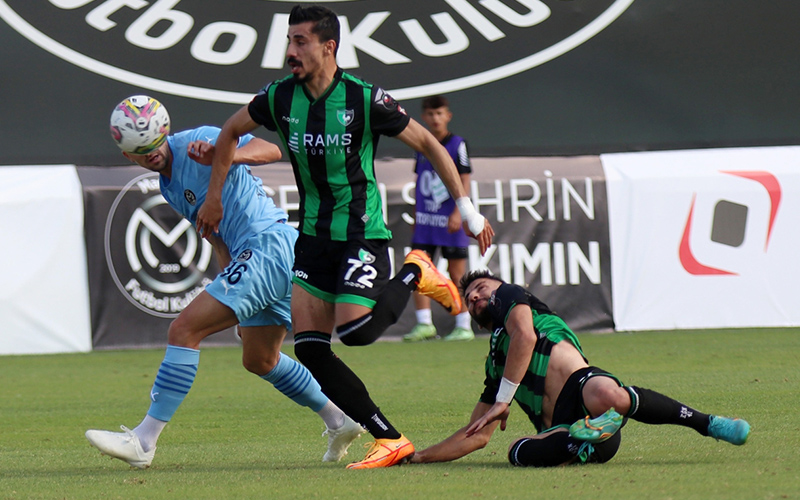 Denizlispor, Manisa FK’ye 3-2 yenildi