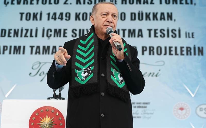 Erdoğan: Aday çıkaramıyorlar, adaylığımıza çamur atıyorlar