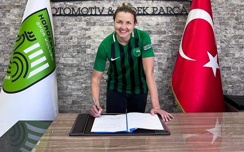 Belaruslu Liana Mirashnichenka, Horozkentspor’a imzayı attı