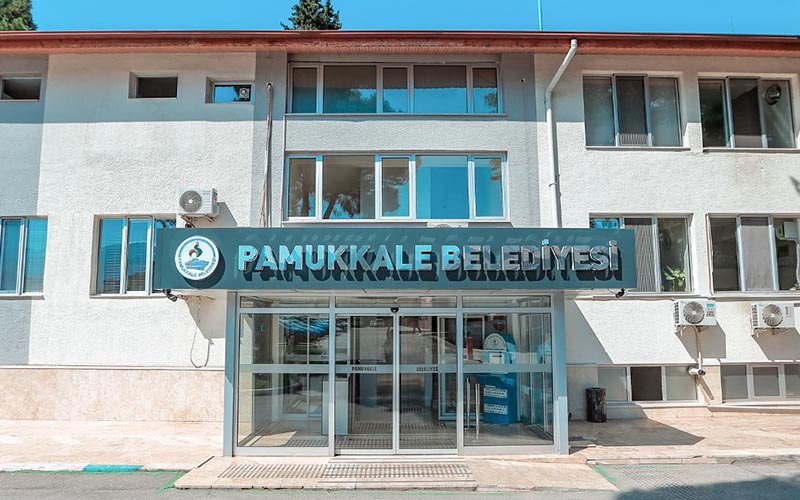 Pamukkale Belediyesinde ilginç uygulama: Önce özel kalem müdürü, sonra sınavsız memur ol
