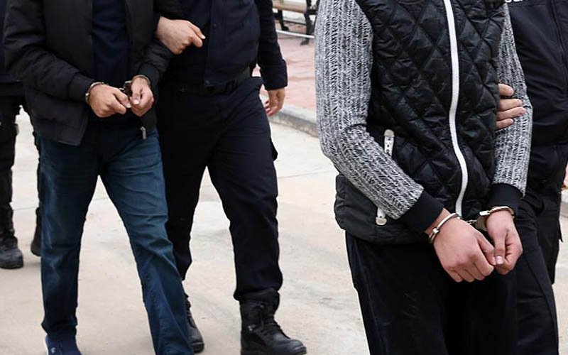 Denizli’de silah kaçakçılığı operasyonu: 5 tutuklama