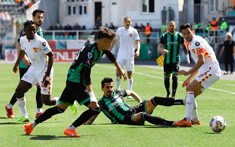 Denizlispor, evinde Göztepe’ye 2-0 mağlup oldu