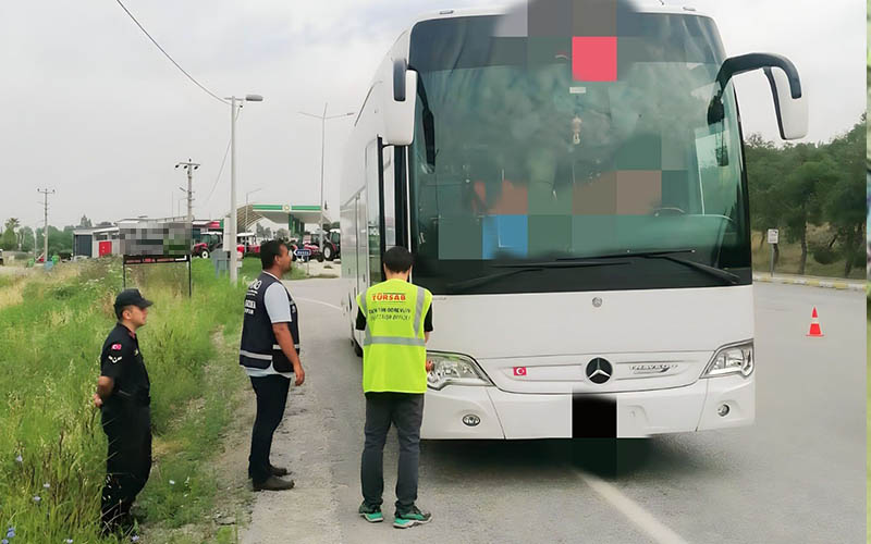 Pamukkale ve Akköy’de rehberler ile turizm acentelerine yönelik denetim