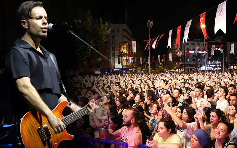 Emre Aydın’dan Zafer Bayramı konseri