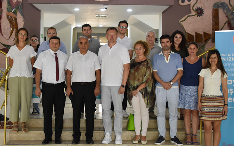 Kültürel ve Oluşturucu Endüstriler Dijital Hub Projesi ekibinden Denizli OSB’ye ziyaret