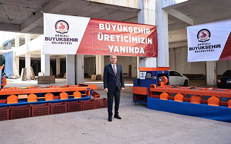 Kaleli üreticilere zeytin eleme makinesi desteği