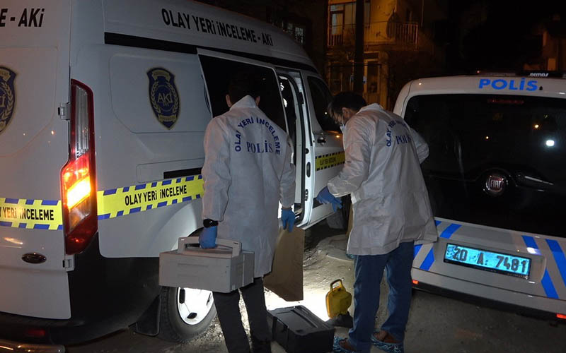 İş arkadaşını arayarak ambulans istedi, evinde ölü bulundu