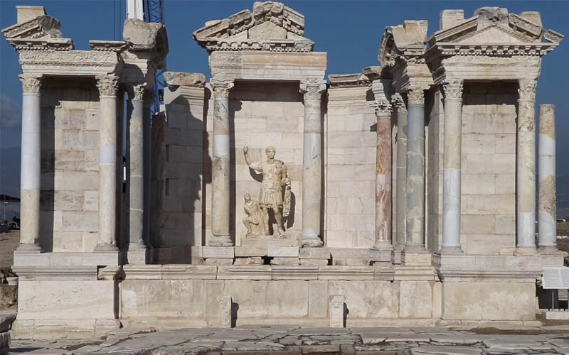 Laodikya’daki anıtsal çeşme restorasyonla ayağa kaldırıldı