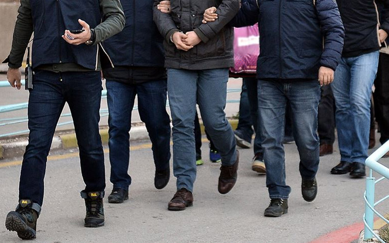 FETÖ’nün KPSS çalışma evlerine yönelik operasyonda 7 kişi gözaltında