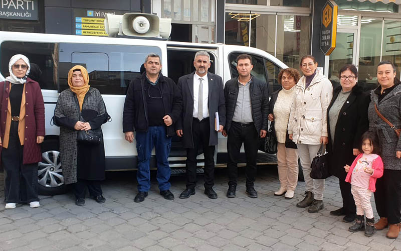 Mehmetçik ve Kuşpınar sakinlerinden Pamukkale Belediyesine çöp poşeti tepkisi