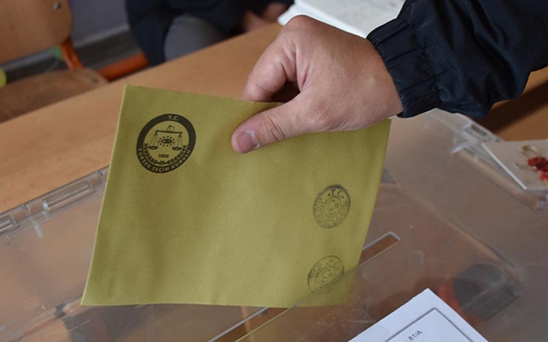 YSK bir sandıkta kaç seçmenin oy kullanacağını belirledi